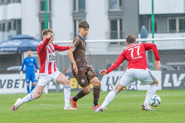 队的进攻潜 队的进攻潜